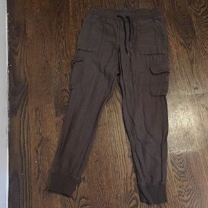 Aritzia cargo pants